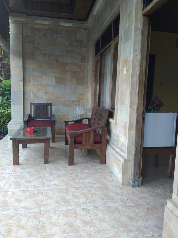Kartika Bungalows Ubud  Exterior photo