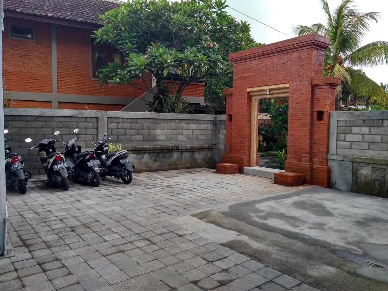 Kartika Bungalows Ubud  Exterior photo