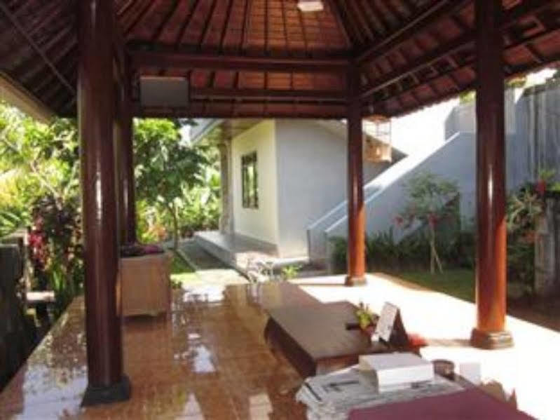 Kartika Bungalows Ubud  Exterior photo